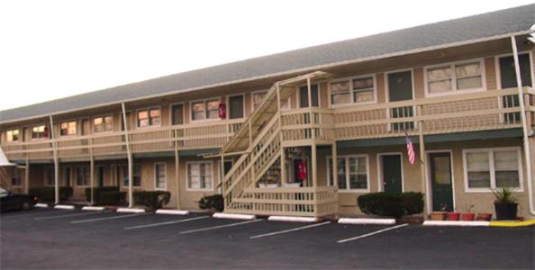 hotels with balcony in North Fork United States