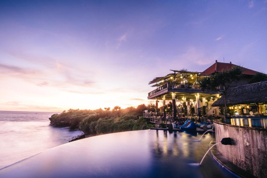 hotels with balcony in Lembongan