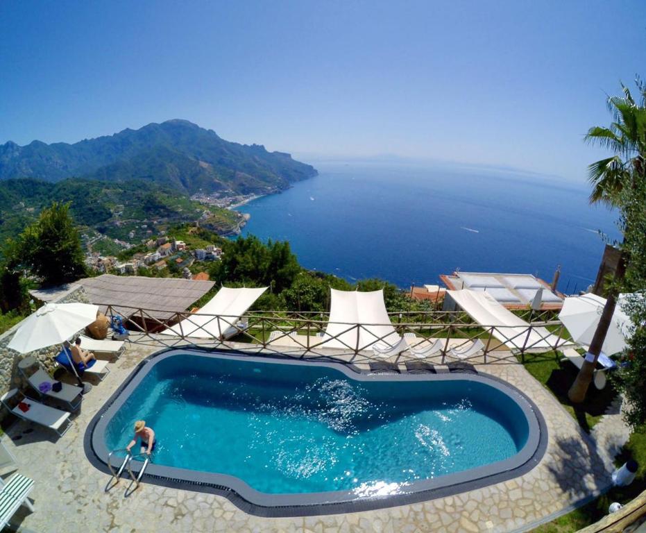 hotels with balcony in Ravello