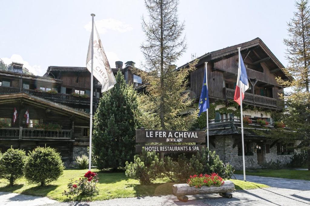 hotels with balcony in Megeve