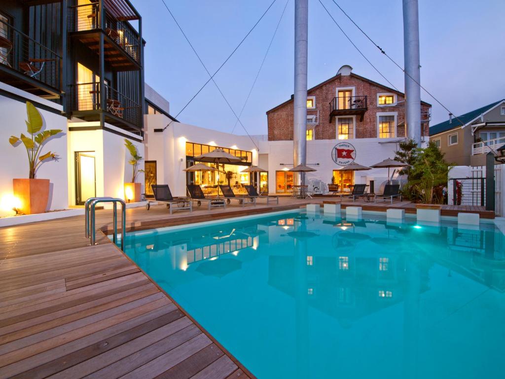 hotels with balcony in Knysna