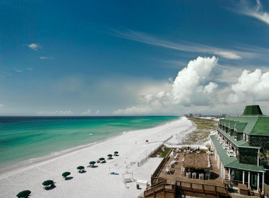 hotels with balcony in Destin