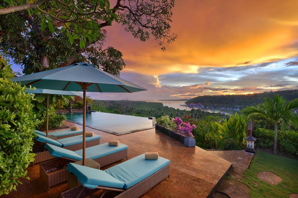 hotels with balcony in Lembongan