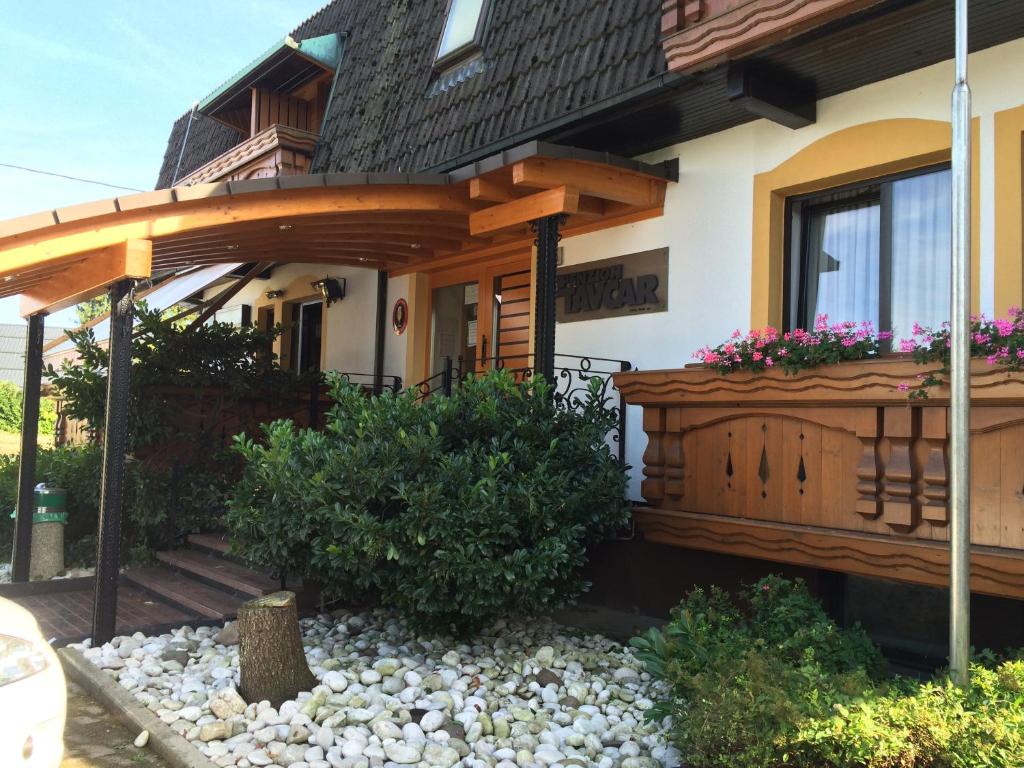 hotels with balcony in Ljubljana