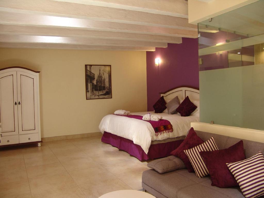 hotels with balcony in San Miguel De Allende