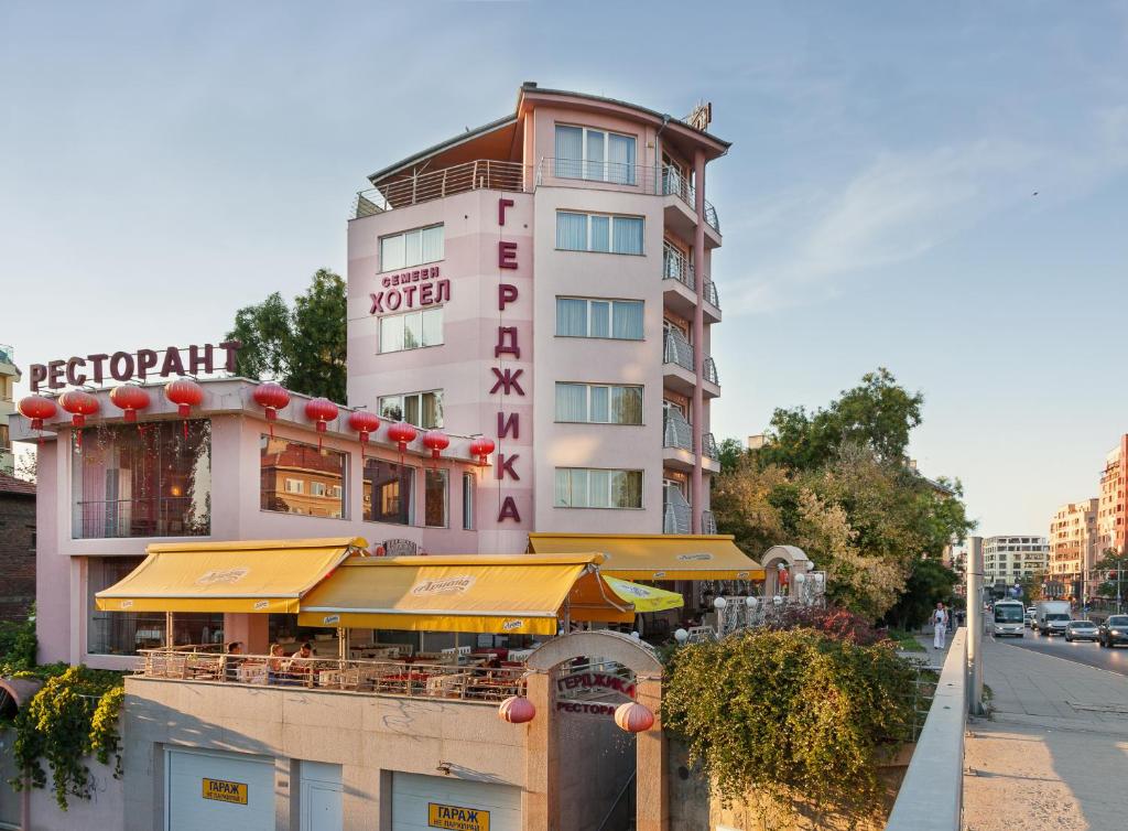 hotels with balcony in Plovdiv Bulgaria