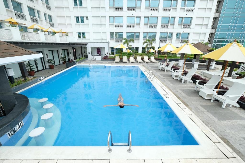 hotels with balcony in Cebu Philippines