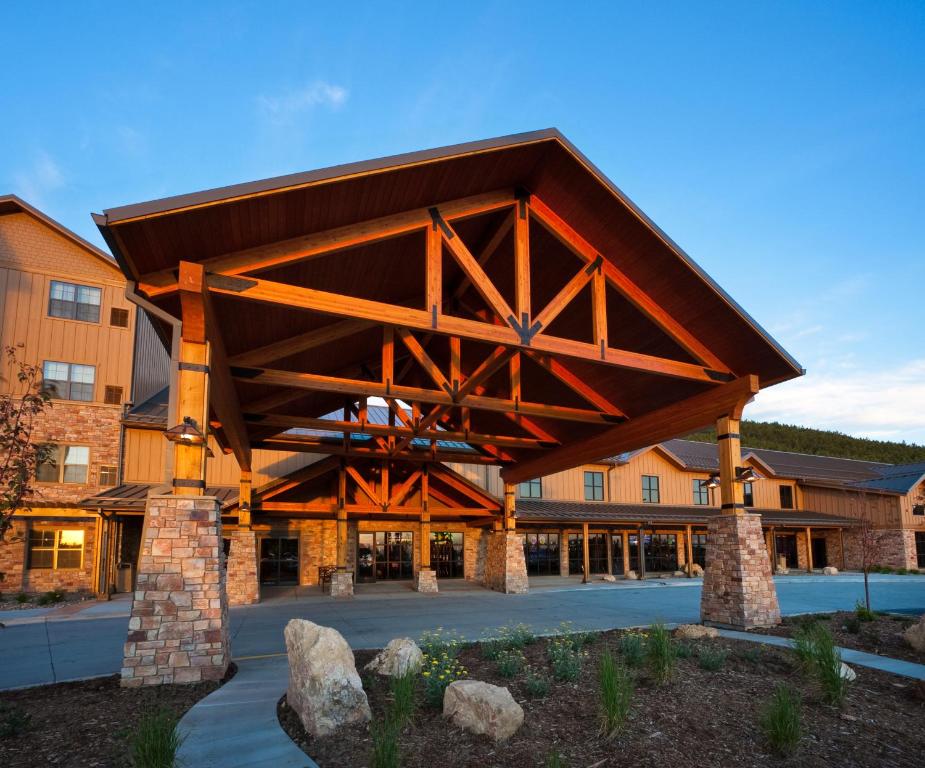 hotels with balcony in South Dakota