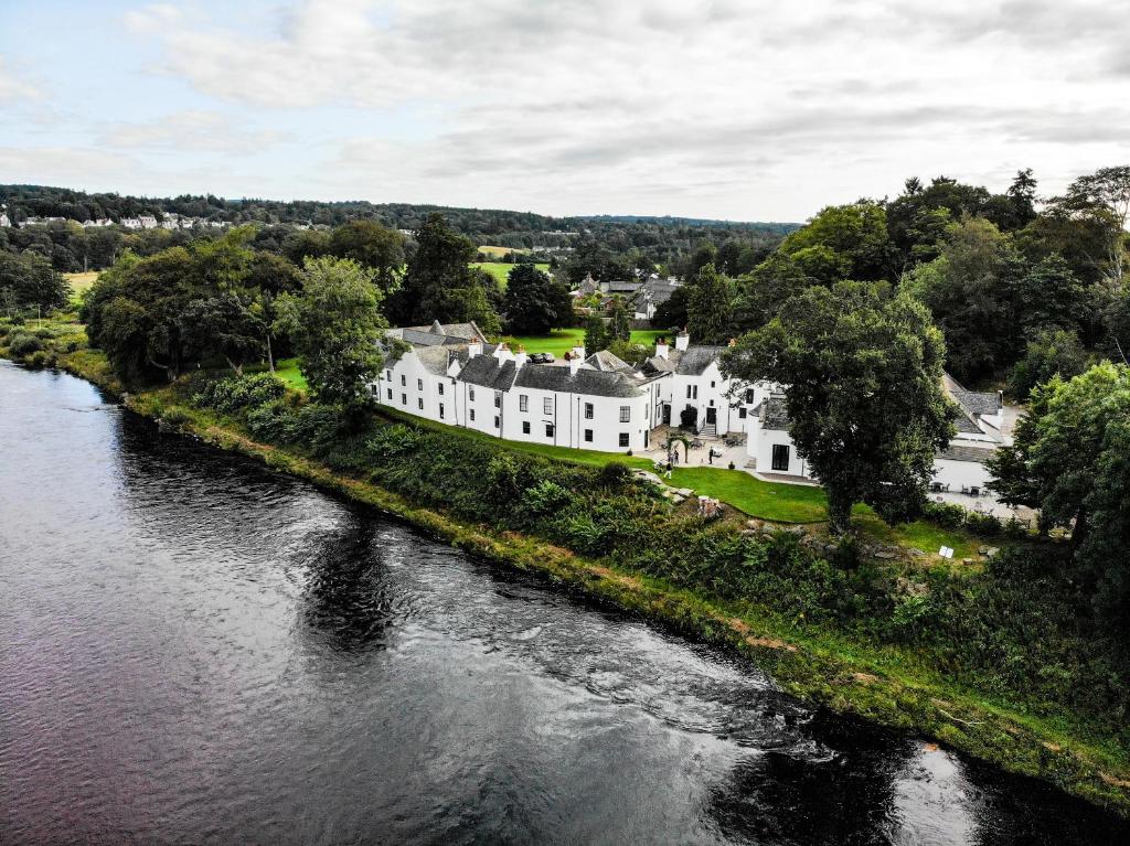 hotels with balcony in Scotland United Kingdom