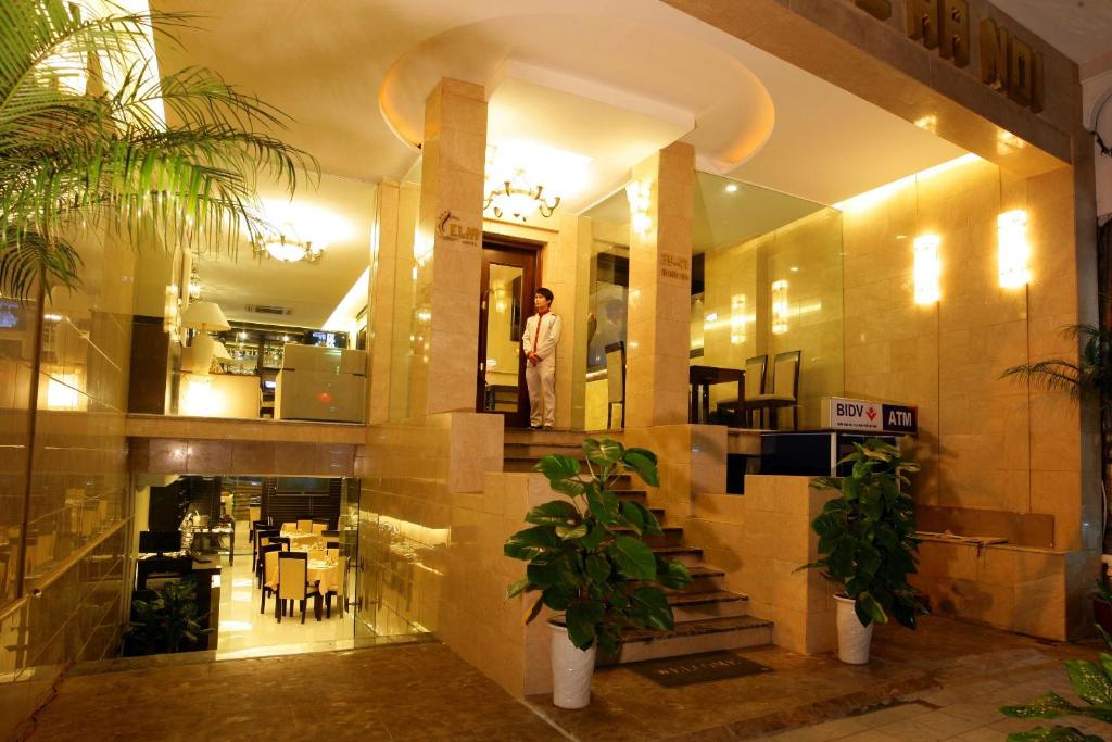 hotels with balcony in Hanoi