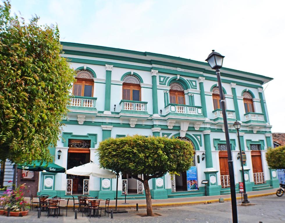 hotels with balcony in Granada