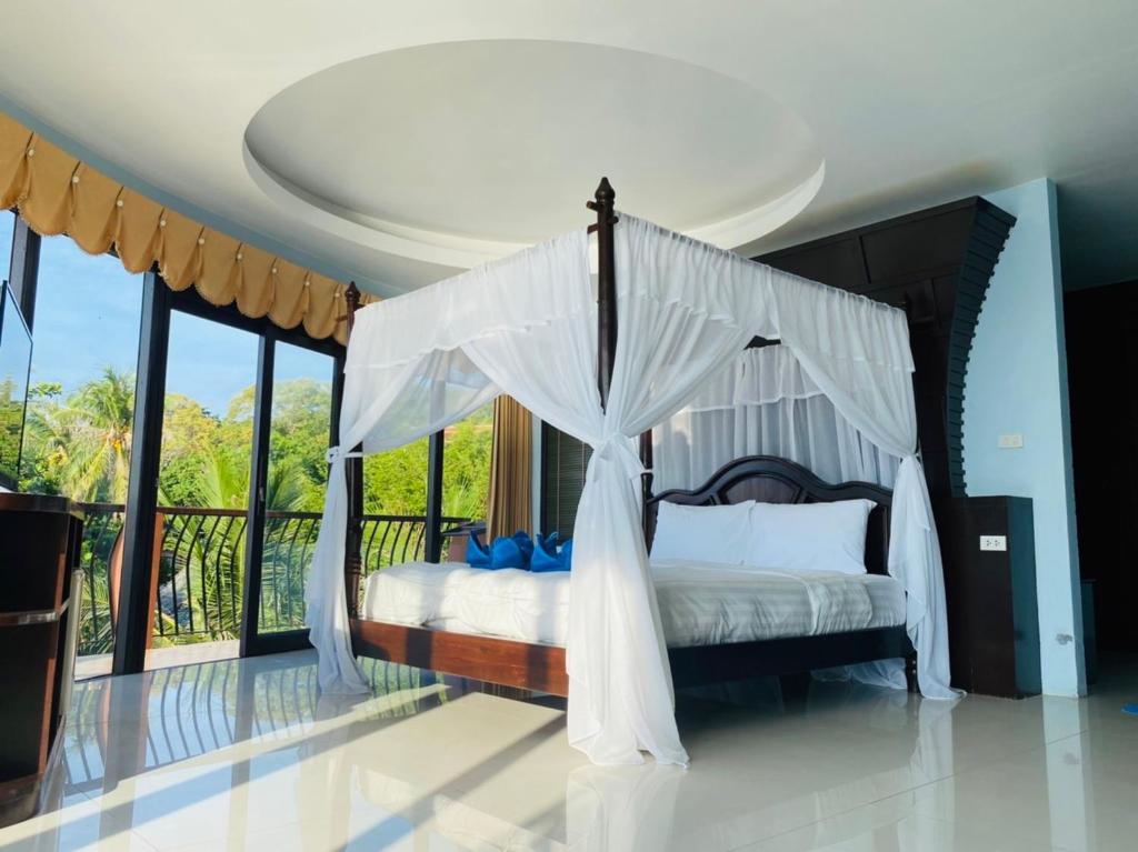 hotels with balcony in Ko Tao Thailand