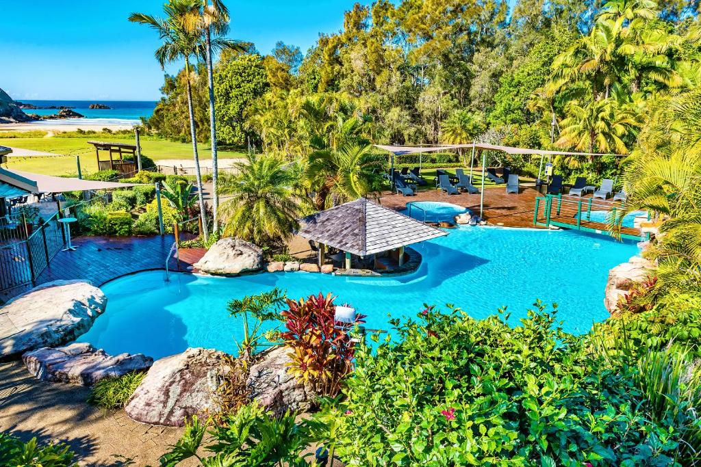 hotels with balcony in Coffs Harbour