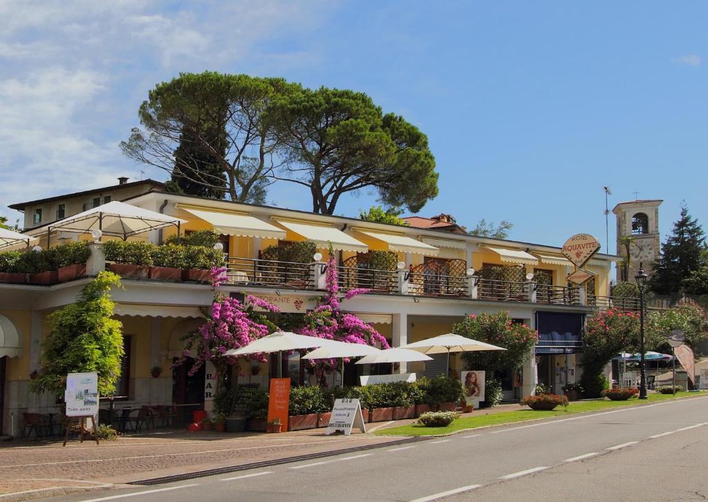 hotels with balcony in Gardone Riviera