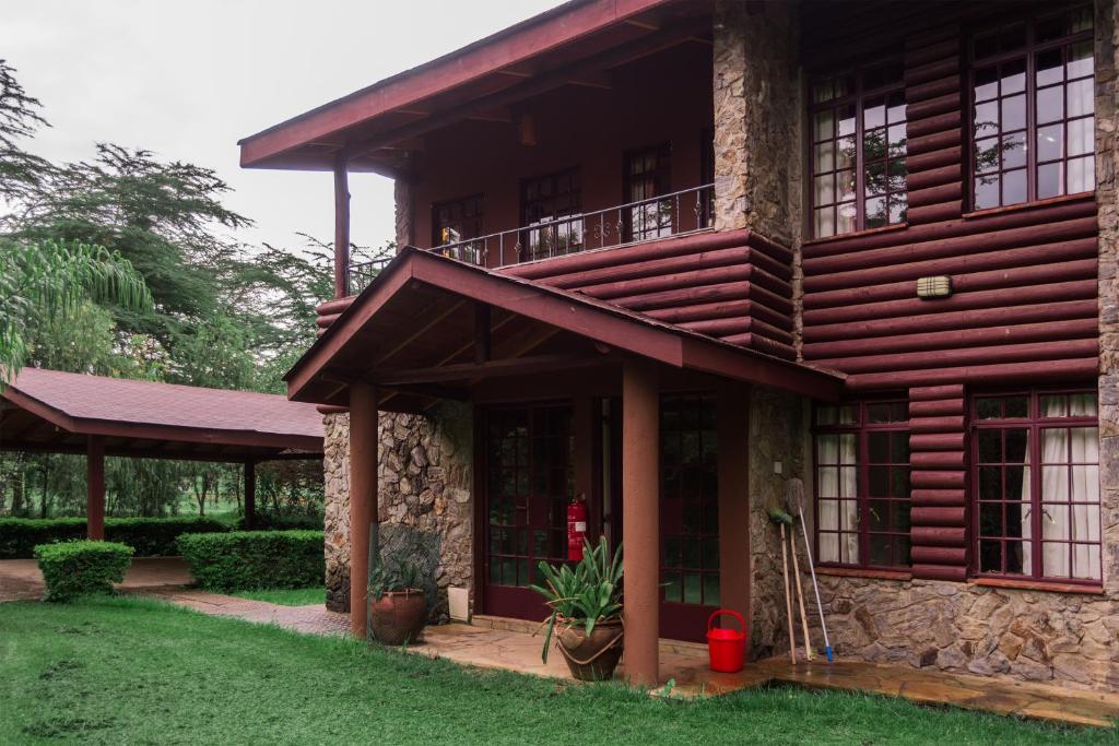 hotels with balcony in Naivasha