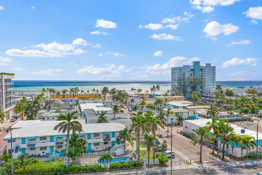 hotels with balcony in Fort Lauderdale