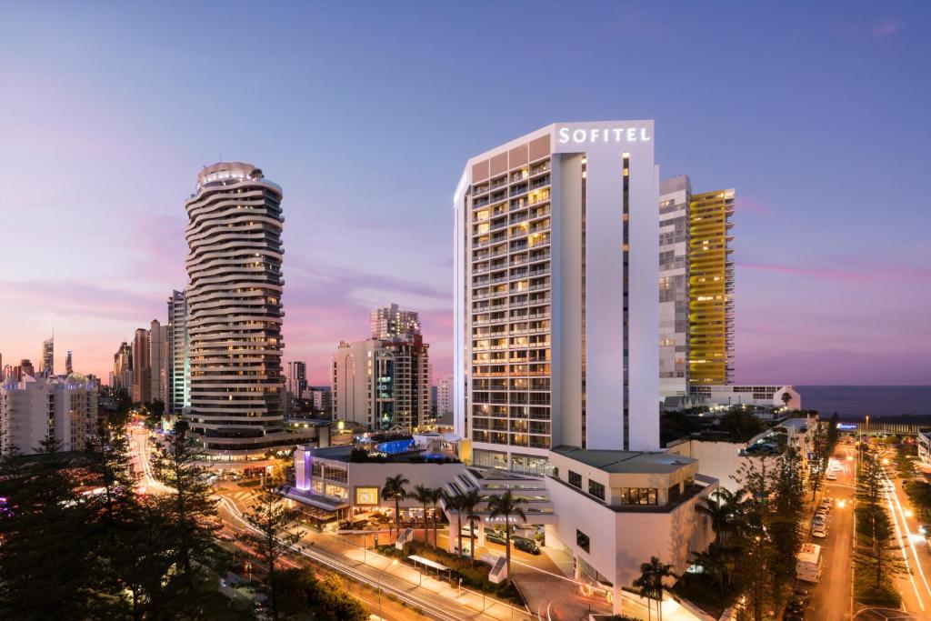 hotels with balcony in Gold Coast