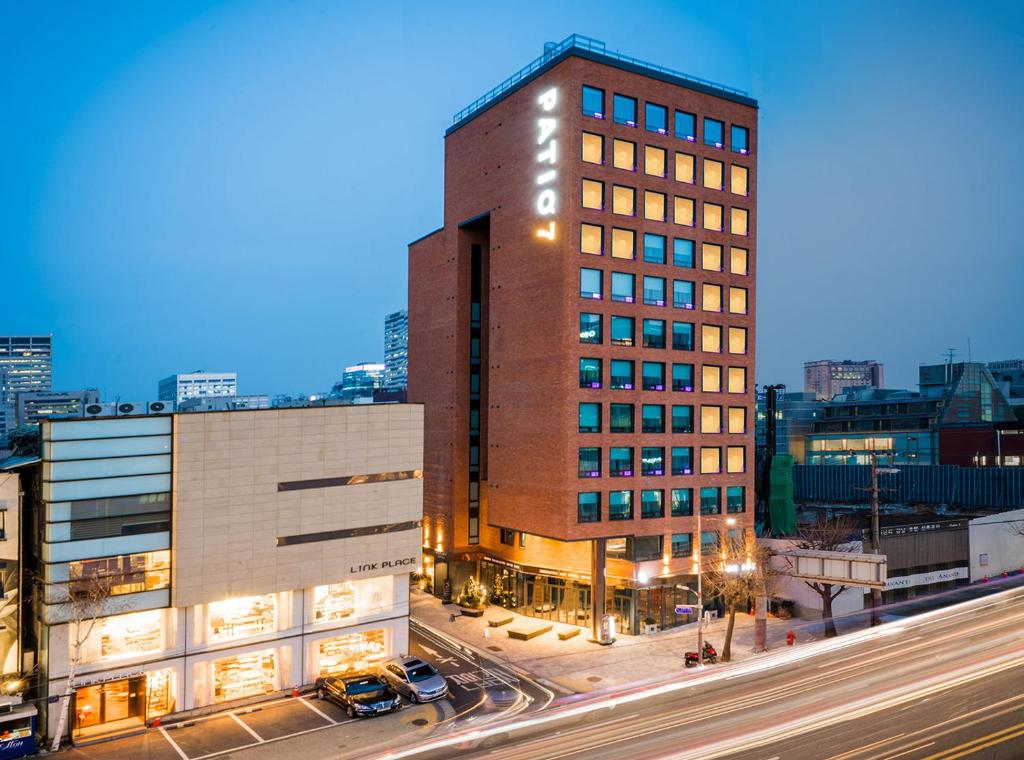 hotels with balcony in Seoul Gwanak Gu