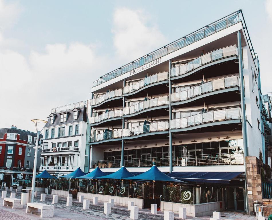 hotels with balcony in Jersey