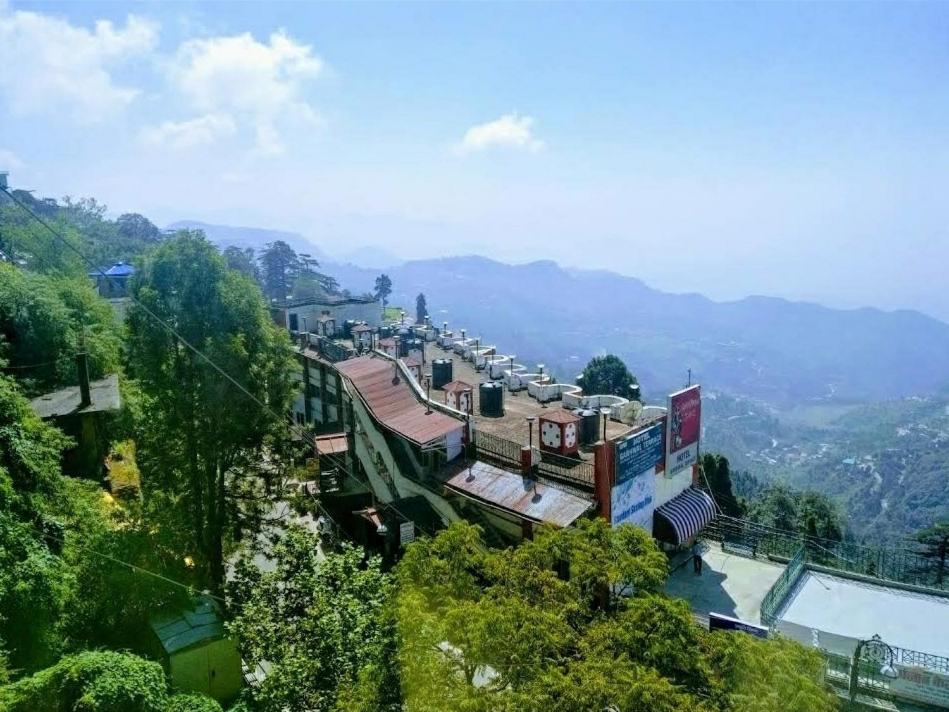 hotels with balcony in Mussoorie