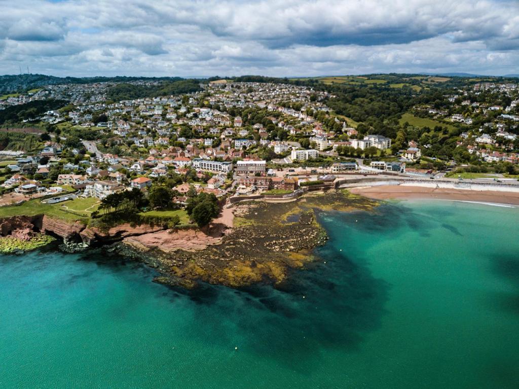 hotels with balcony in Torquay