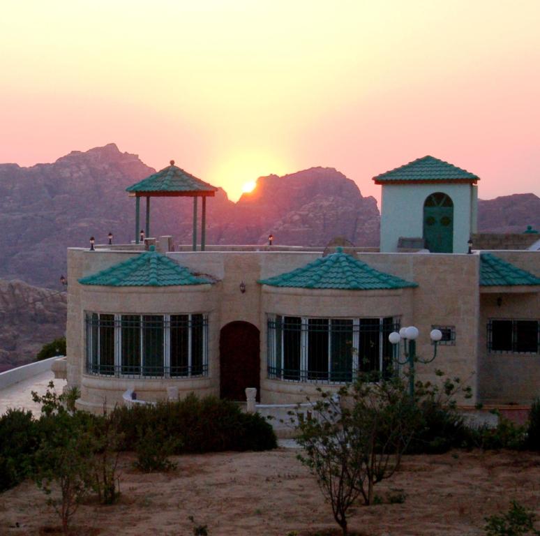 hotels with balcony in Wadi Musa