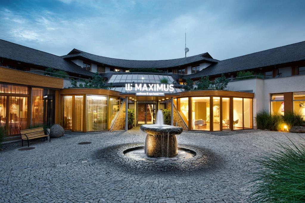 hotels with balcony in Brno