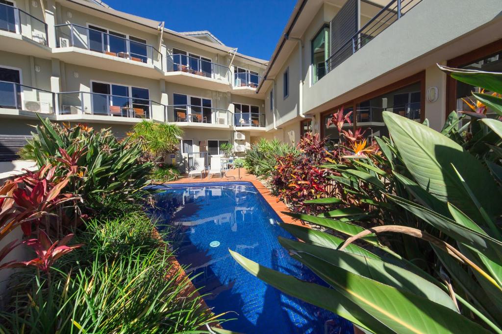 hotels with balcony in Yamba