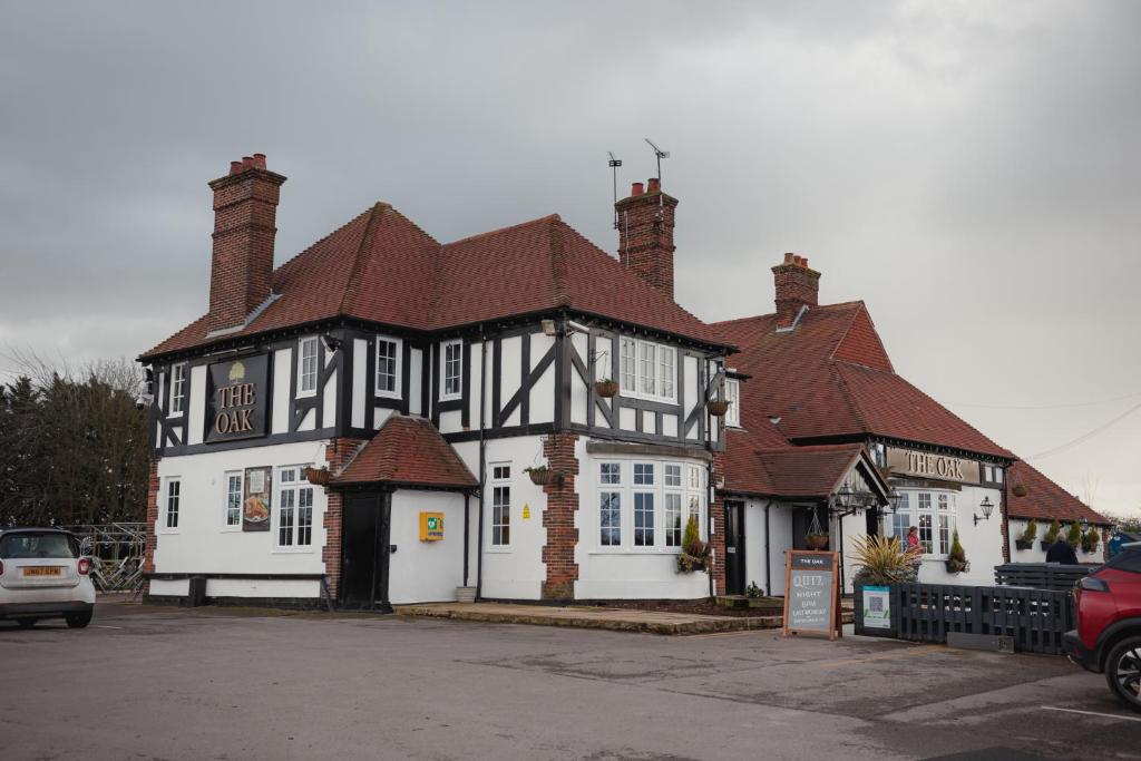 hotels with balcony in Coventry