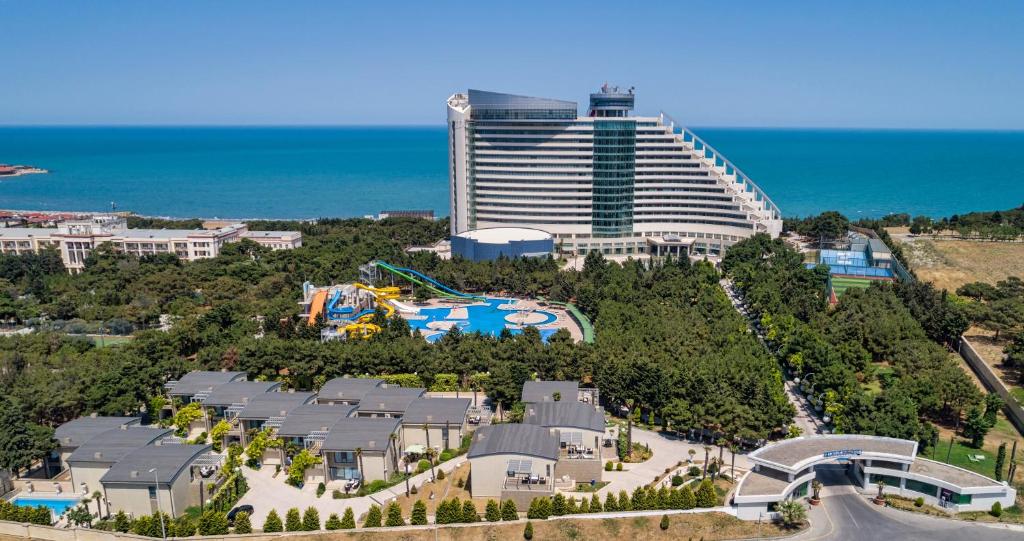 hotels with balcony in Baku