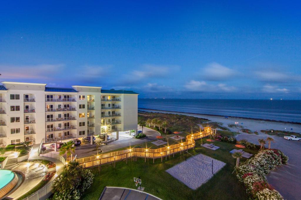 hotels with balcony in Galveston