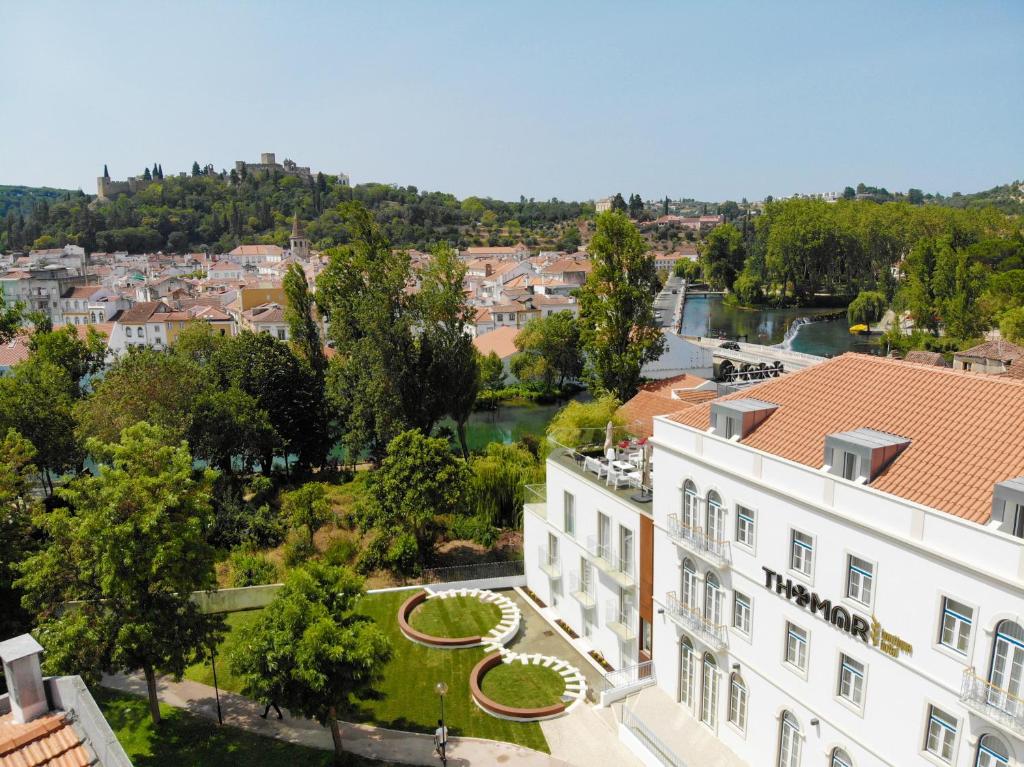 hotels with balcony in Tomar