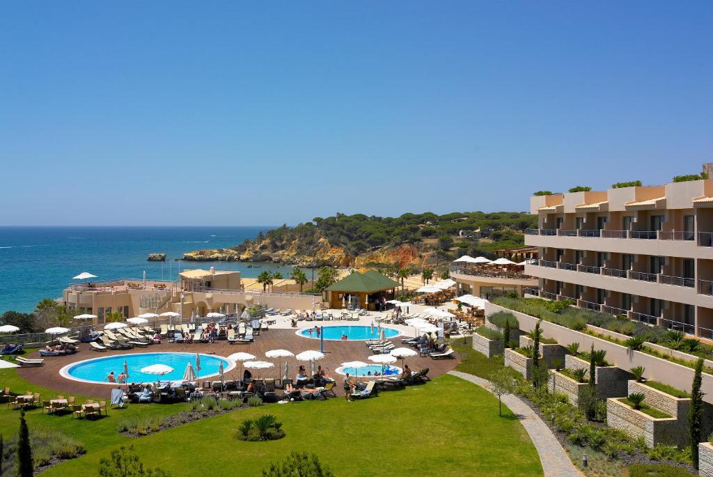 hotels with balcony in Albufeira