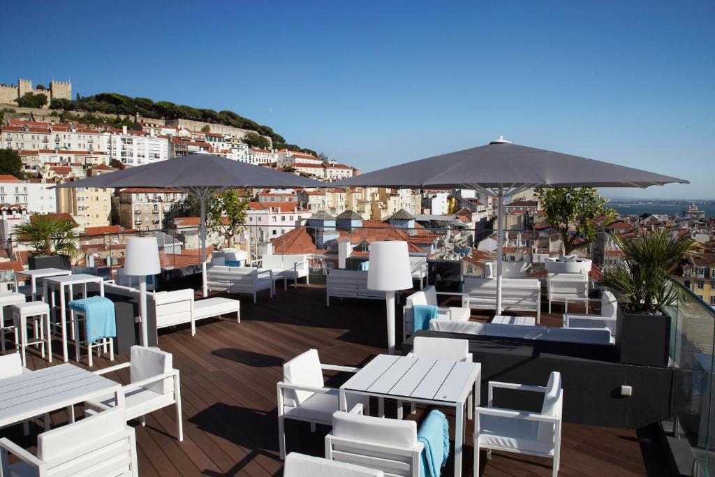 hotels with balcony in Lisbon