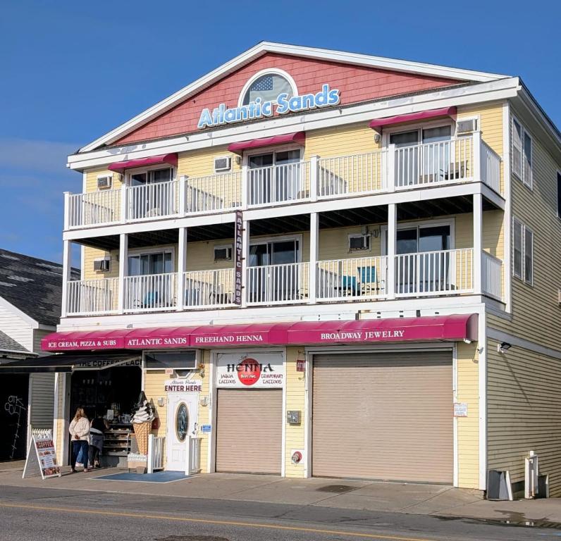 hotels with balcony in Hampton Beach Hampton Beach