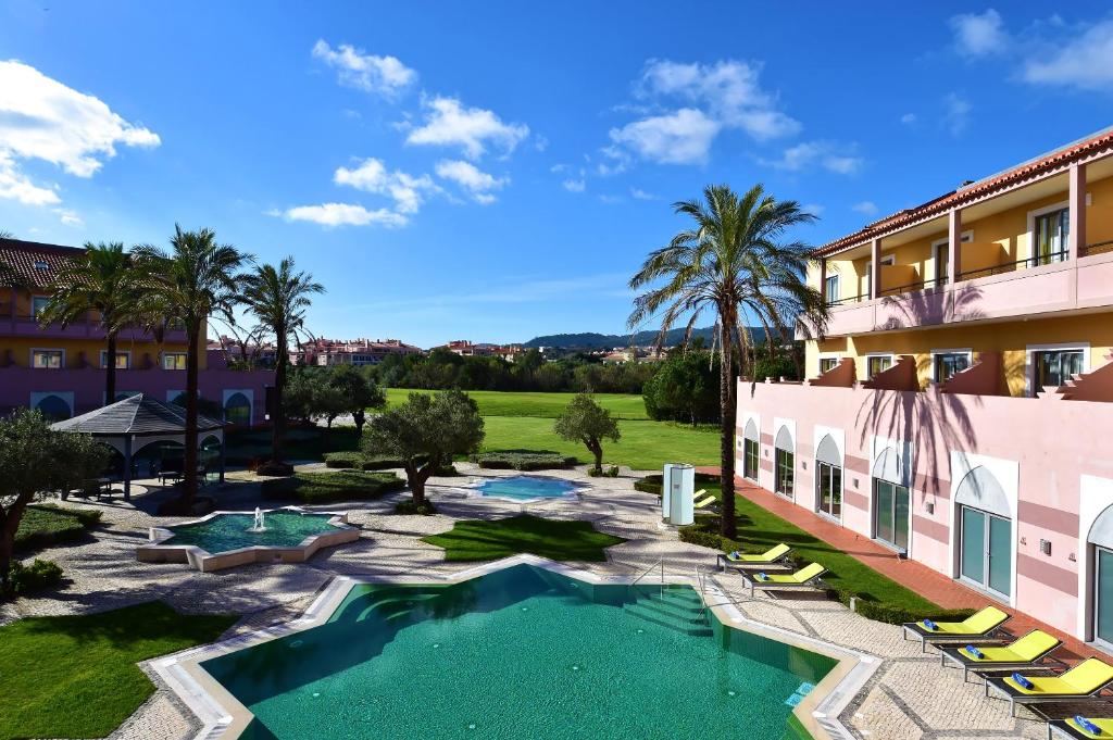 hotels with balcony in Sintra