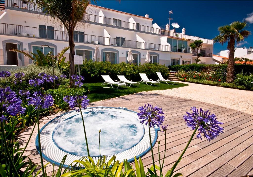 hotels with balcony in Algarve