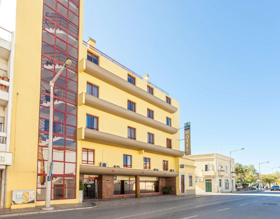 hotels with balcony in Faro Portugal