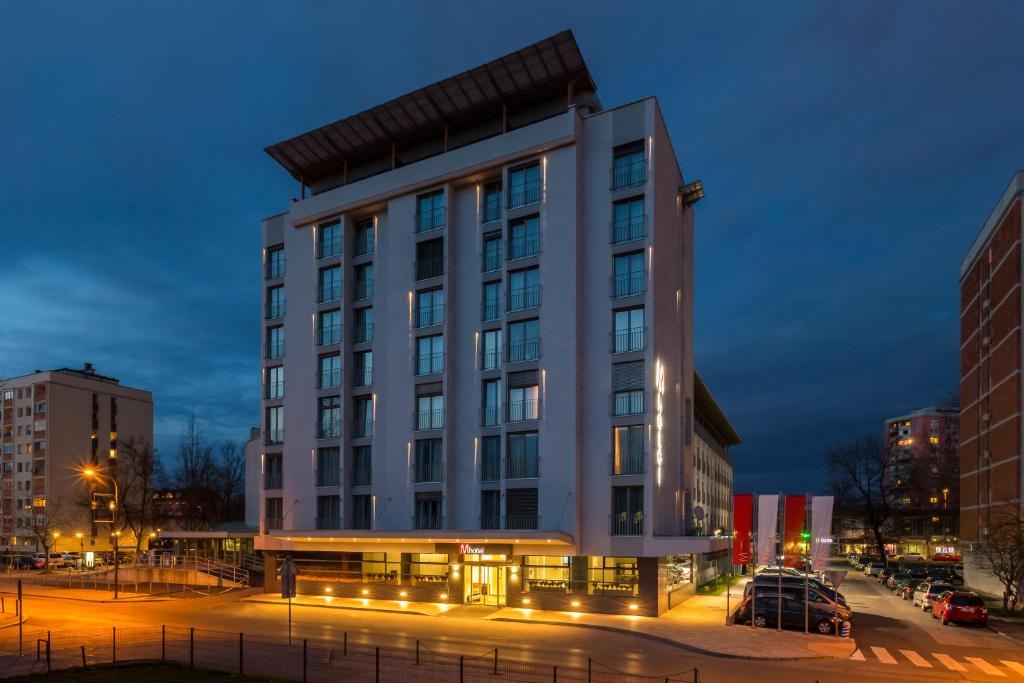 hotels with balcony in Ljubljana