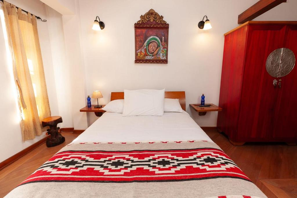 hotels with balcony in Otavalo