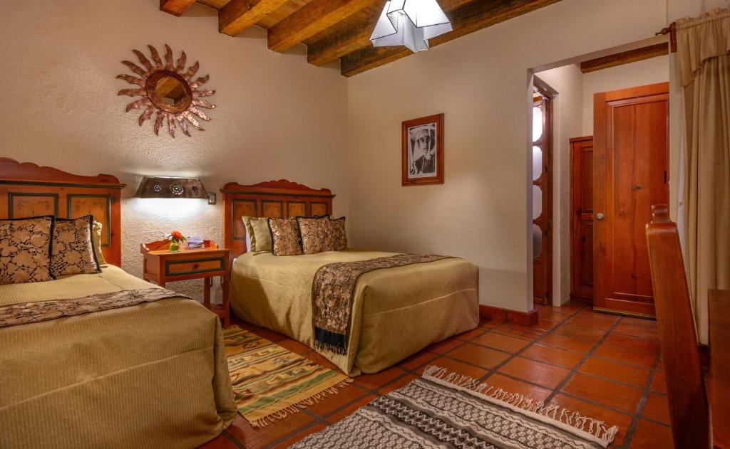 hotels with balcony in Patzcuaro