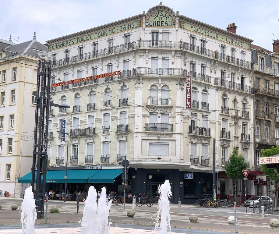 hotels with balcony in Grenoble