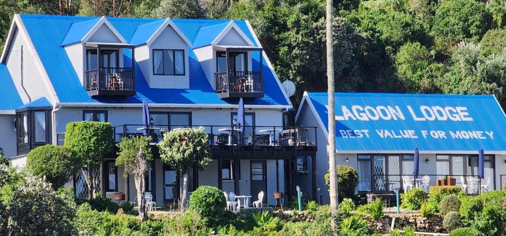 hotels with balcony in Knysna