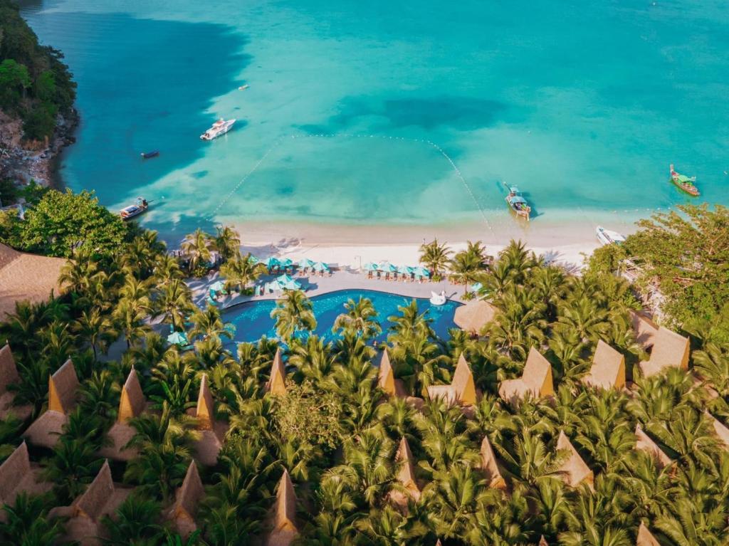 hotels with balcony in Phi Phi Island