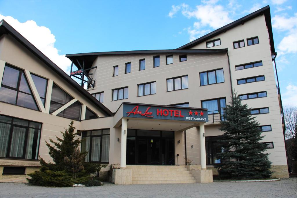 hotels with balcony in Brasov Romania