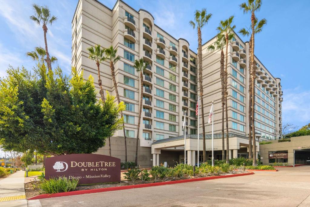 hotels with balcony in San Diego Balboa Park