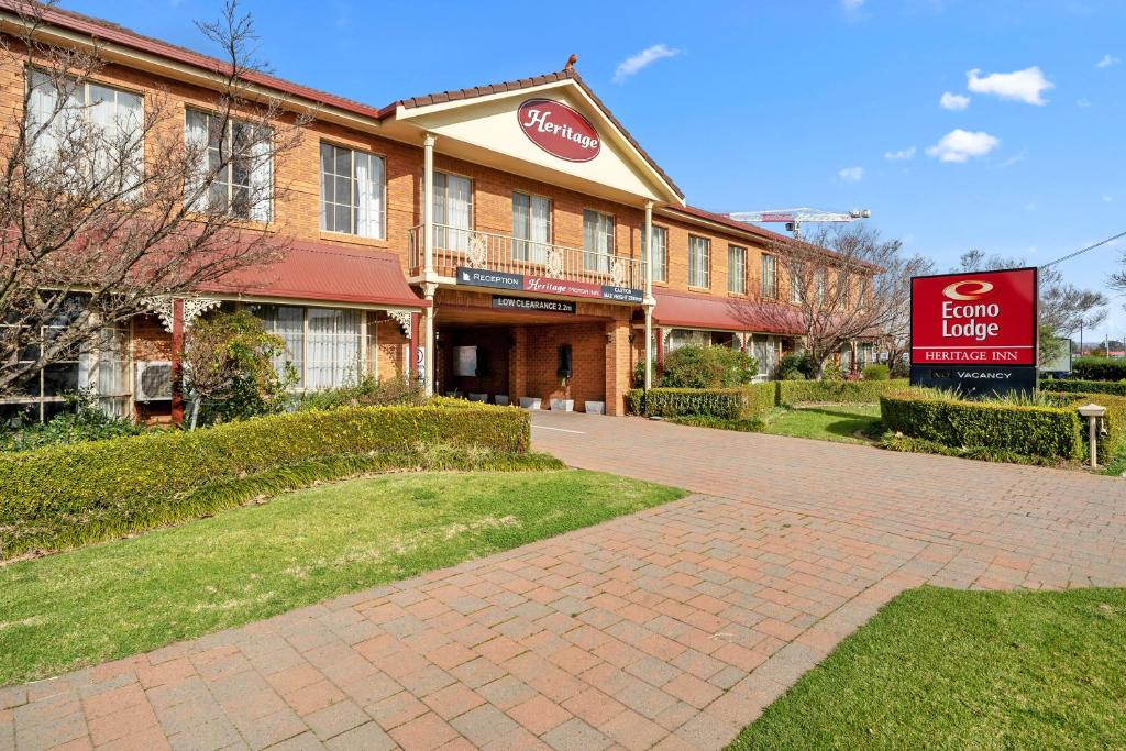 hotels with balcony in Wagga Wagga