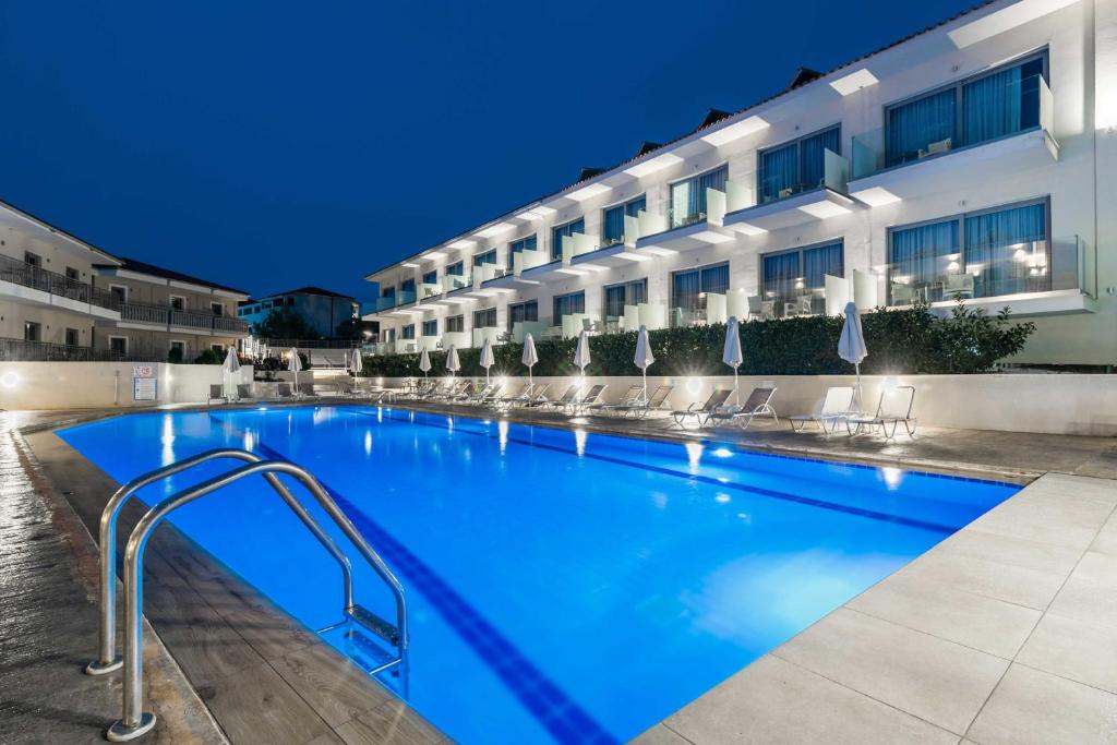 hotels with balcony in Tsilivi