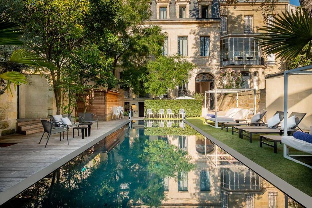 hotels with balcony in Bordeaux