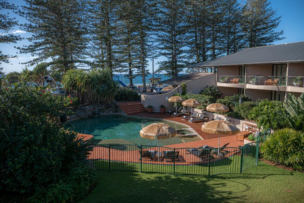 hotels with balcony in Byron Bay